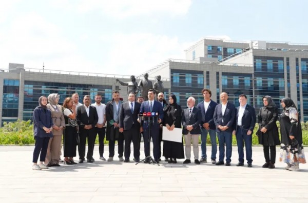 Üsküdar'daki Skandal Yargıya Taşındı! 'Türlü Şekillerle Oylarımız İptal Edildi'